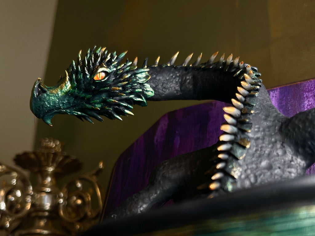 Green and Gold Dragon Mount